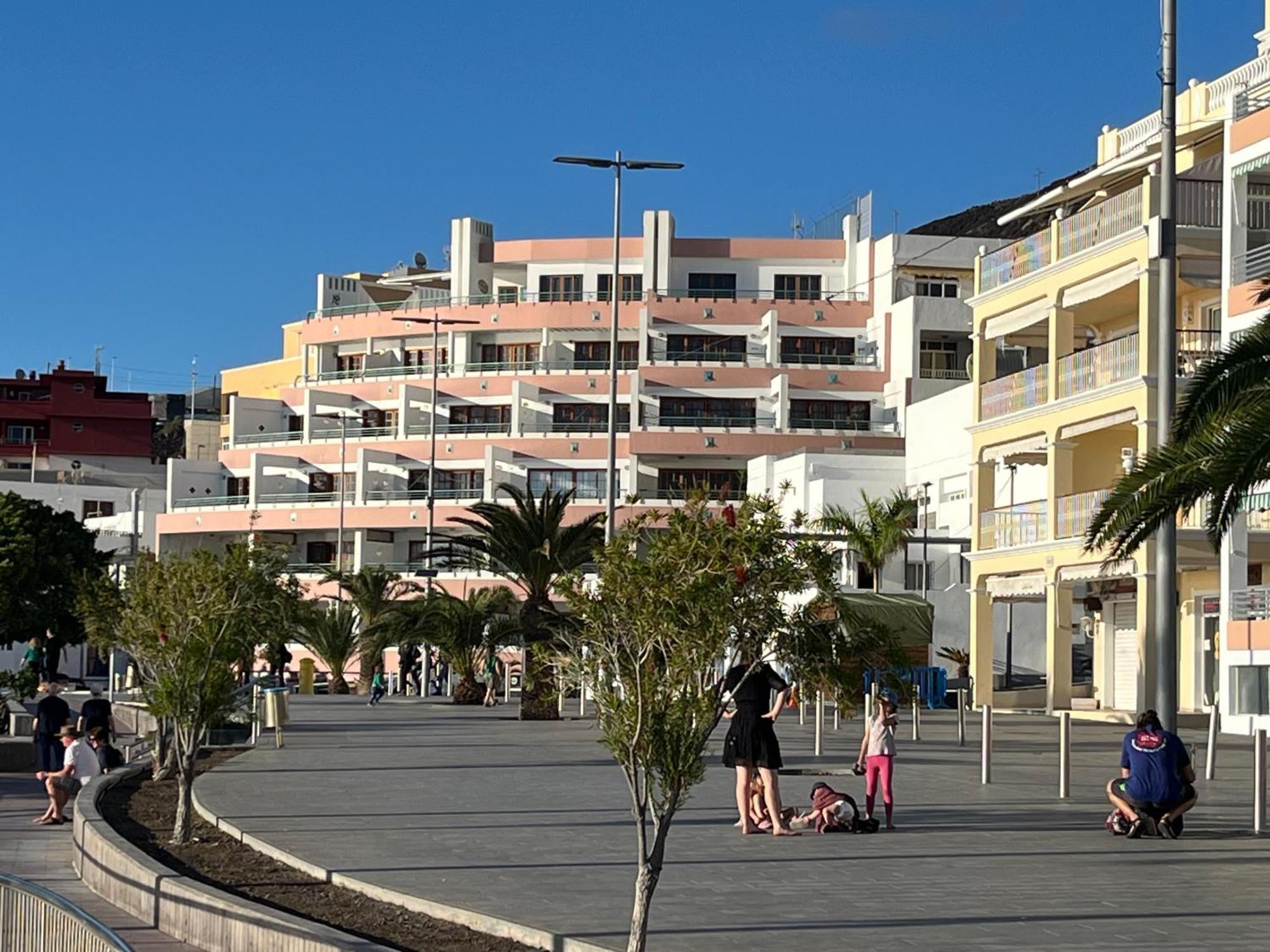 Donde Zenojal Puerto Naos Aparthotel Puerto De Naos Eksteriør bilde